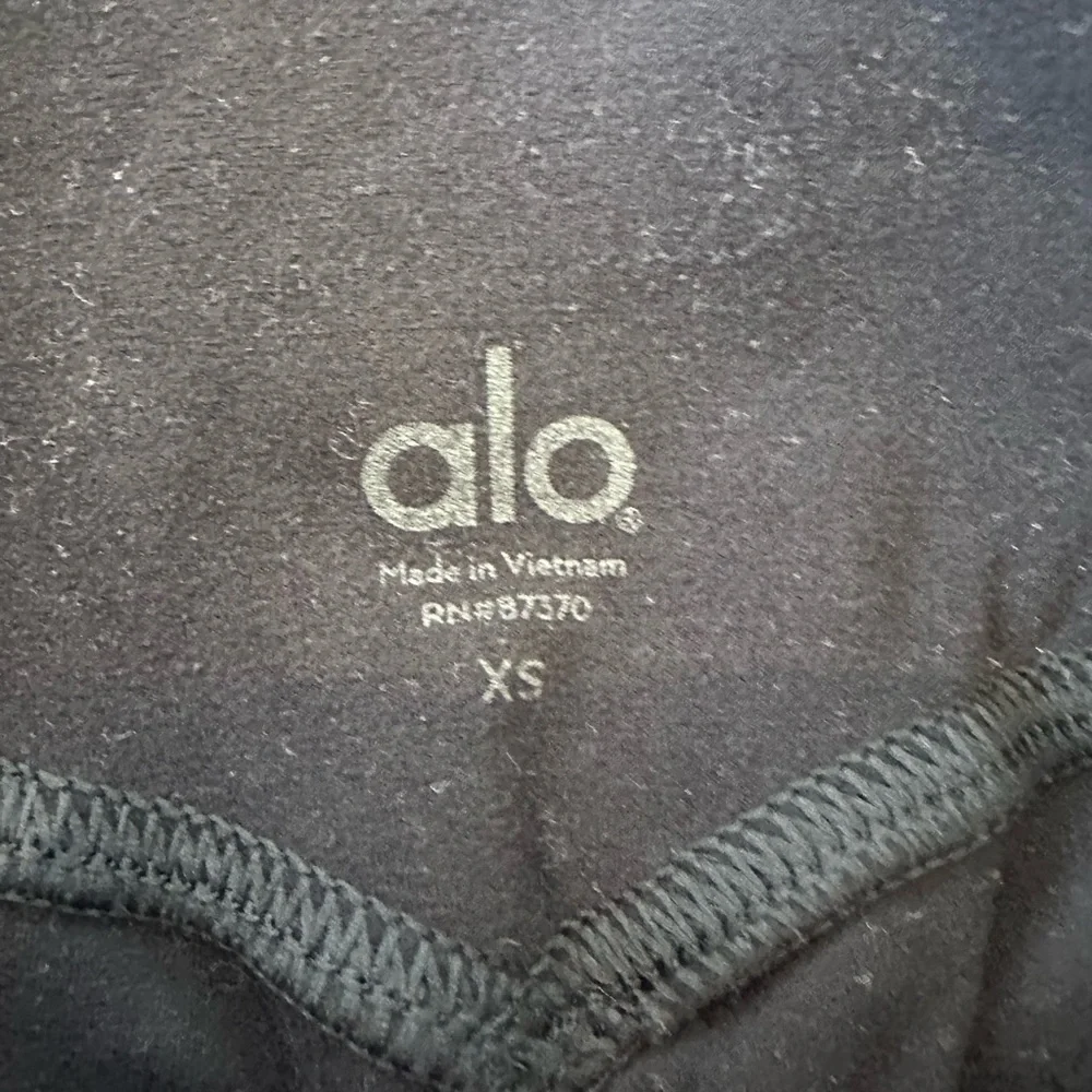 Alo Yoga Alosoft Sheila Legging in Black
